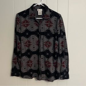 Dickies women’s aztec‎ print button-down, long sleeve shirt size S